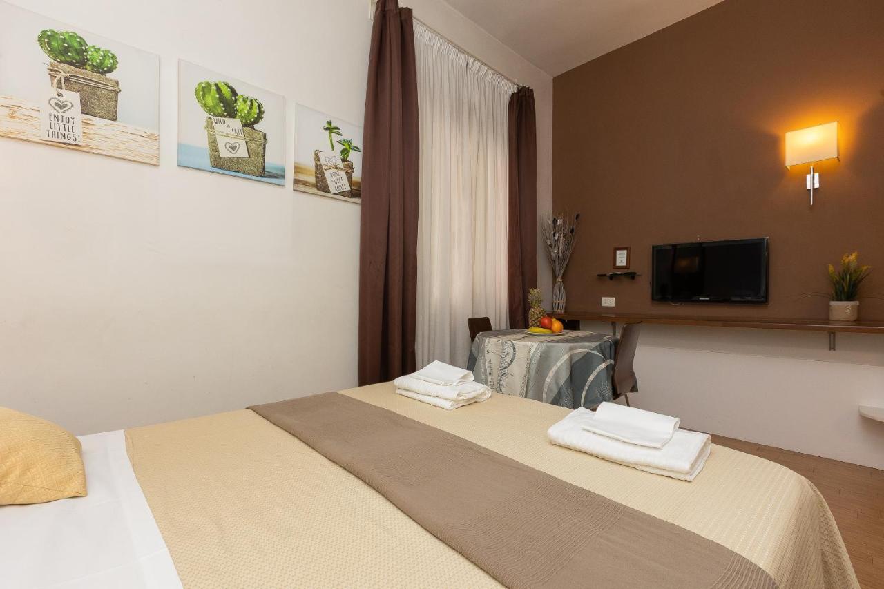 Internouno Hotel Rome Buitenkant foto