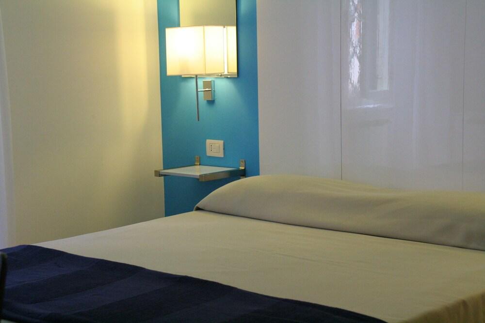 Internouno Hotel Rome Buitenkant foto
