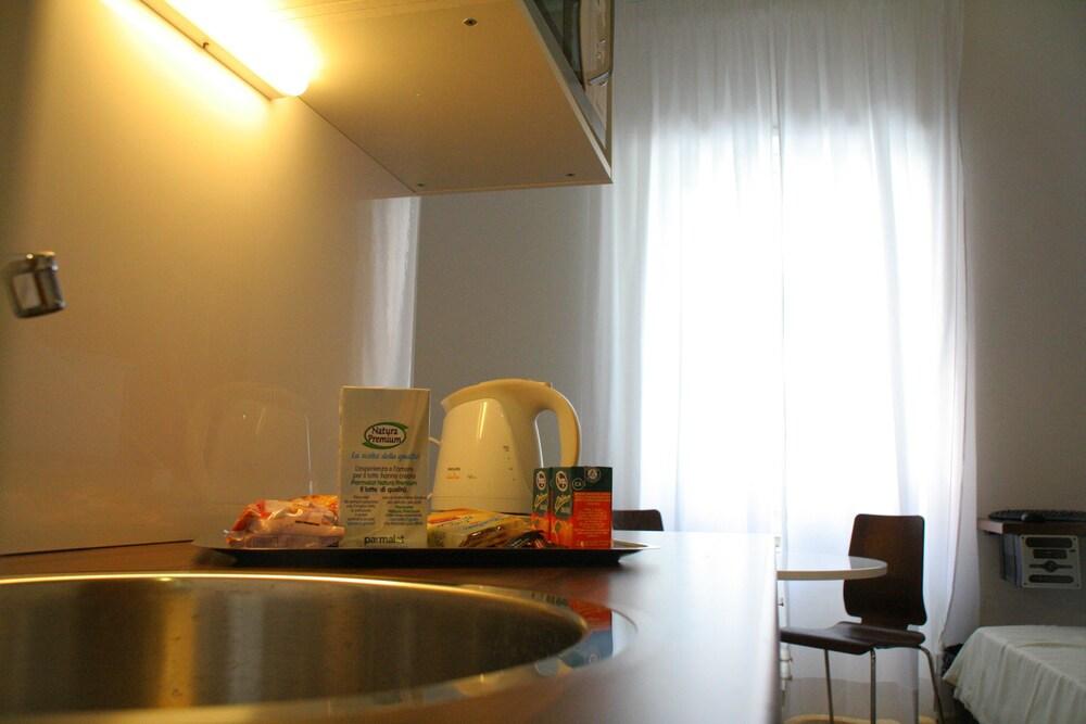 Internouno Hotel Rome Buitenkant foto